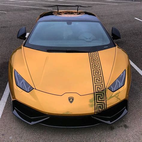 versace kründung|versace car.